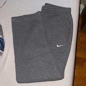 Nike Sweatpants